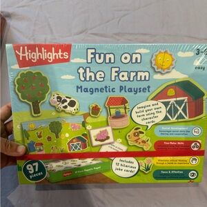 Highlights Farm Adventure Magnetic Playset - Multicolor